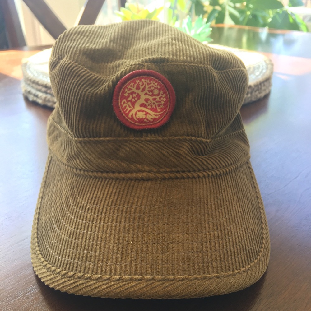 Ipath hat